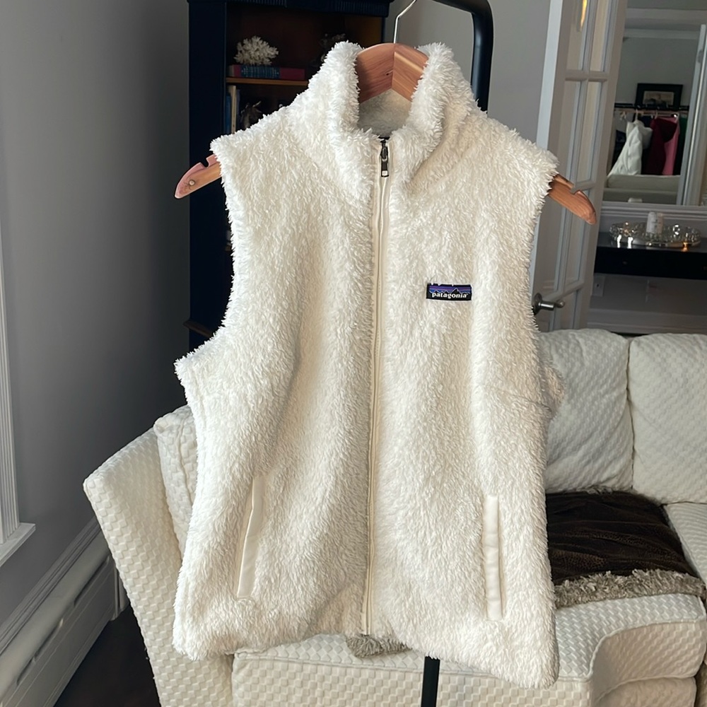 Patagonia white vest